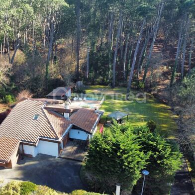 Maison 8 pièces 1450000 €