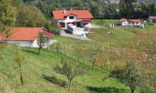 Maison 14 Pièces 376 m² à vendre à Saint-Jean-Pied-de-Port (64220)