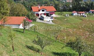 Maison 14 Pièces 376 m² à vendre à Saint-Jean-Pied-de-Port (64220)