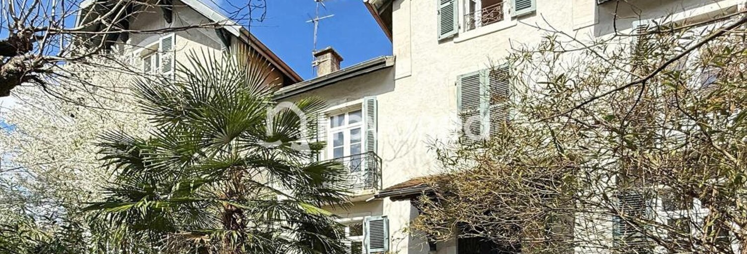 Maison 11 Pièces 259 m² à vendre à Pau (64000)