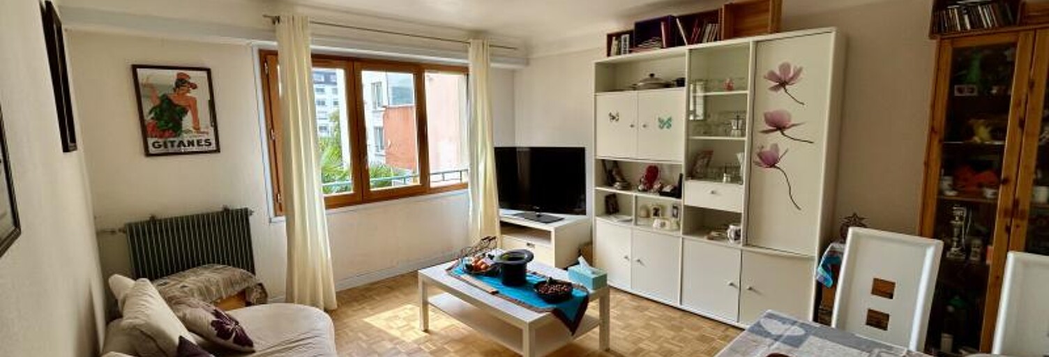 Appartement 6 Pièces 79 m² à vendre à Pau (64000)