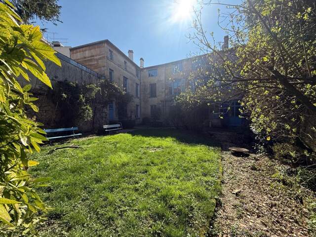 Maison À Vendre — photo du bien