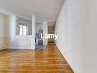  Appartement + annexes — photo 3