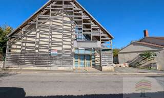 Immeuble  340 m² à vendre à Limogne-en-Quercy (46260)