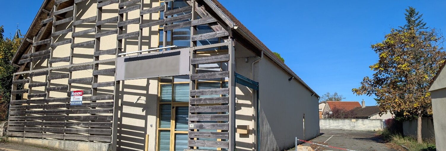 Immeuble  340 m² à vendre à Limogne-en-Quercy (46260)