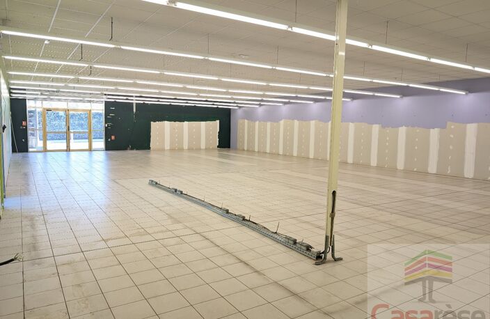 Immeuble commercial — photo 5