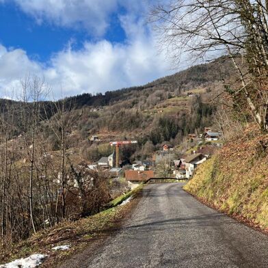 Appartement 4 pièces 327700 €