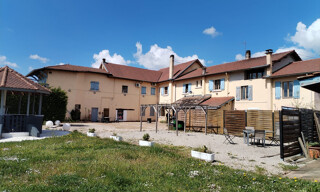 Maison 8 Pièces 724 m² à vendre à Bévenais (38690)