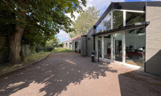 Bureau  380 m² à vendre à Tacoignières (78910)