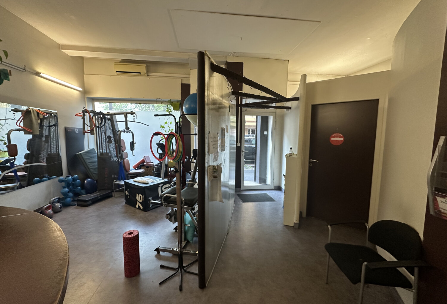 CROIX DE PIERRE - Local commercial de 71m2 — photo 1
