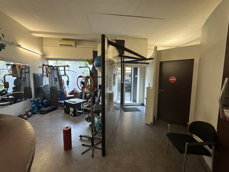 CROIX DE PIERRE - Local commercial de 71m2 — photo 1