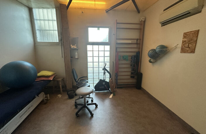CROIX DE PIERRE - Local commercial de 71m2 — photo 4