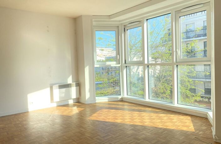 Appartement + Parking — photo 2