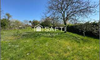 Terrain  1078 m² à vendre à Parcé-sur-Sarthe (72300)