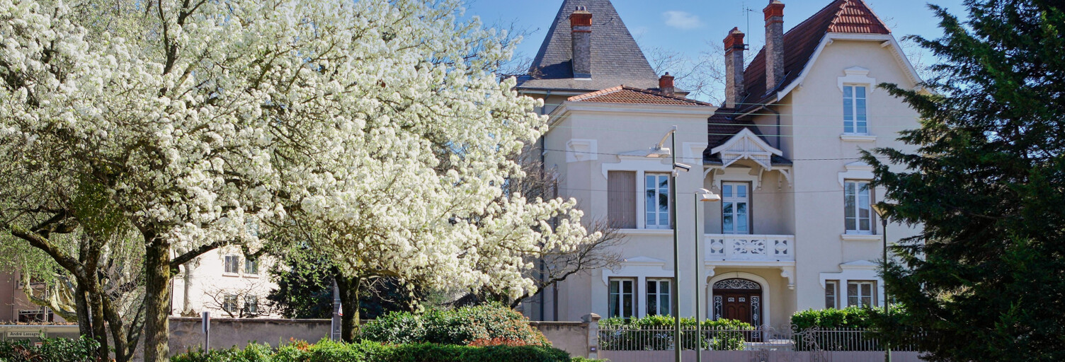 Maison 8 Pièces 250 m² à vendre à Caluire-et-Cuire (69300)