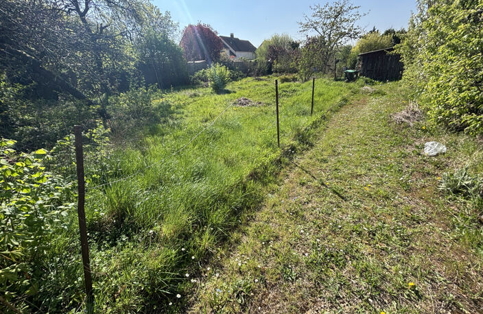 Terrain à bâtir sur la commune de Ste Geneviève des Bois — photo 2