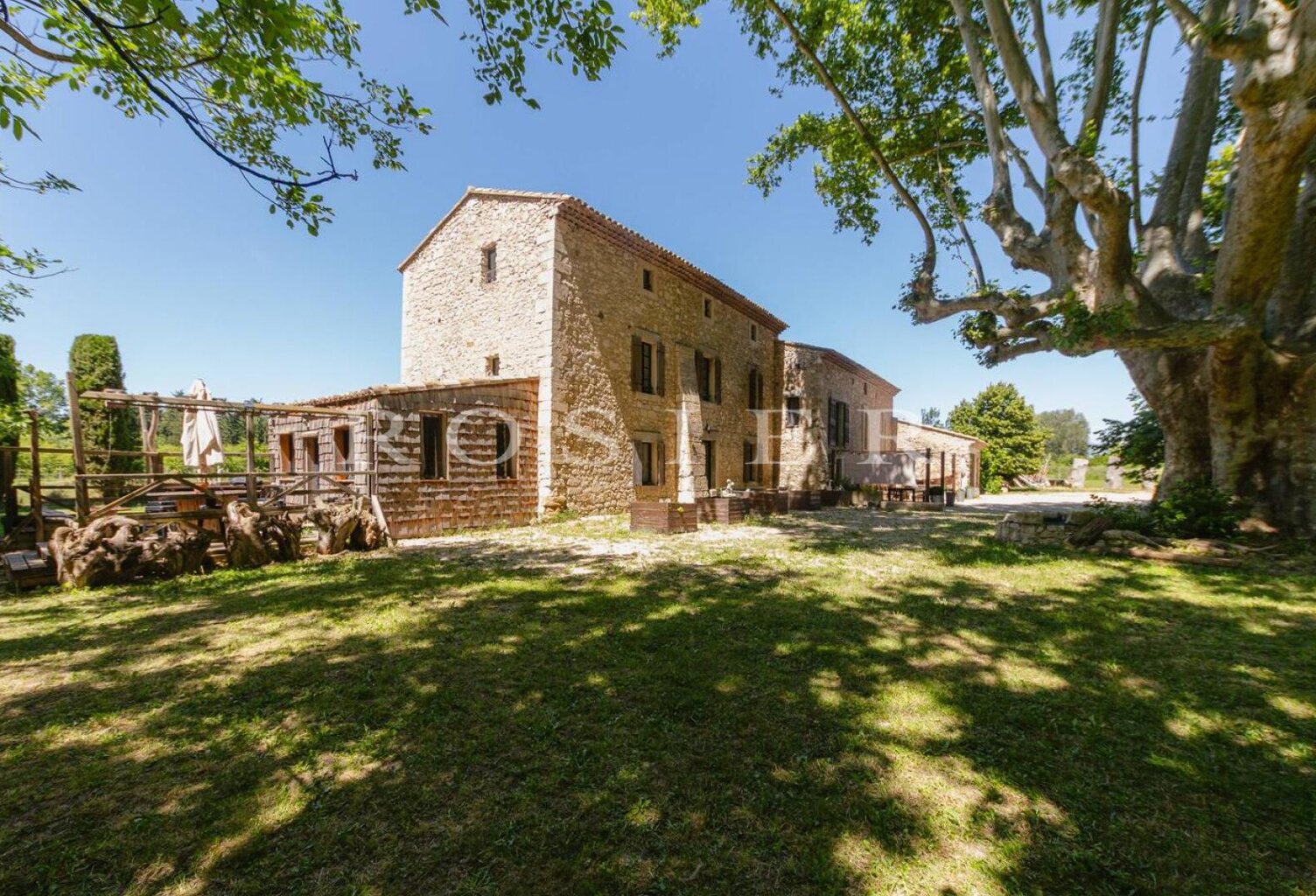 Vente - Pernes-Les-Fontaines - Authentique mas du XVIIIᵉ entière — photo 1