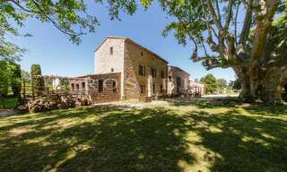 Maison 11 Pièces 410 m² à vendre à Pernes-les-Fontaines (84210)