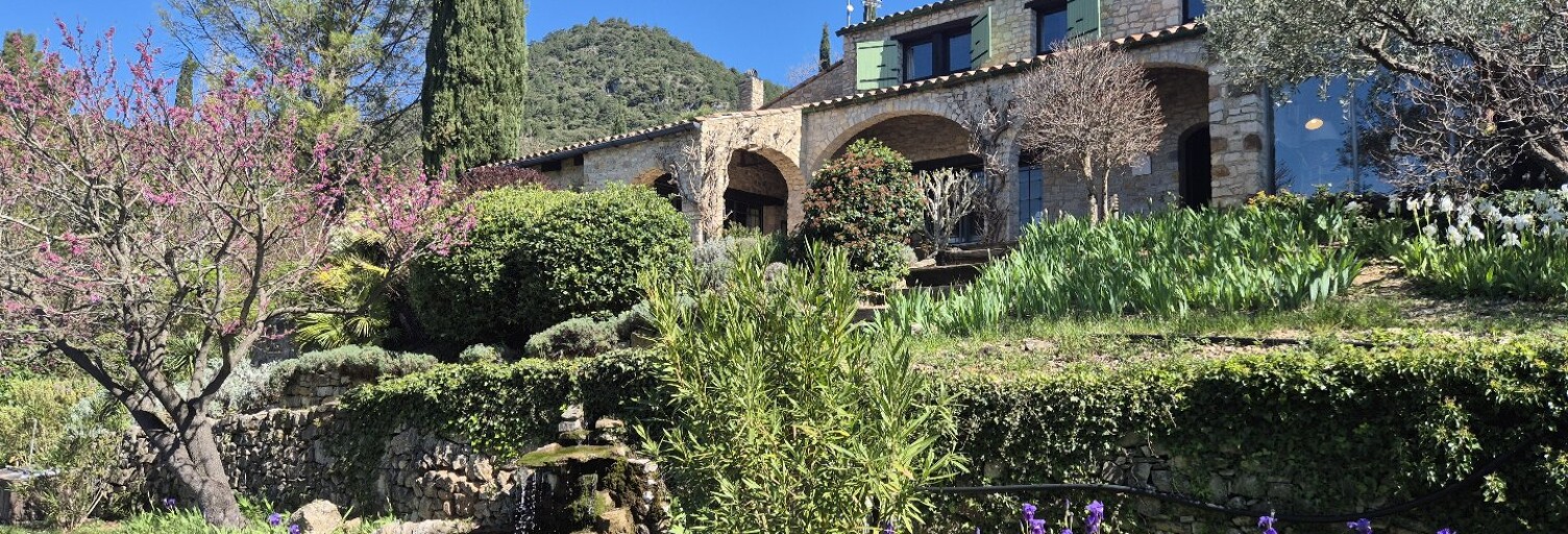 Maison 7 Pièces 210 m² à vendre à Soubès (34700)