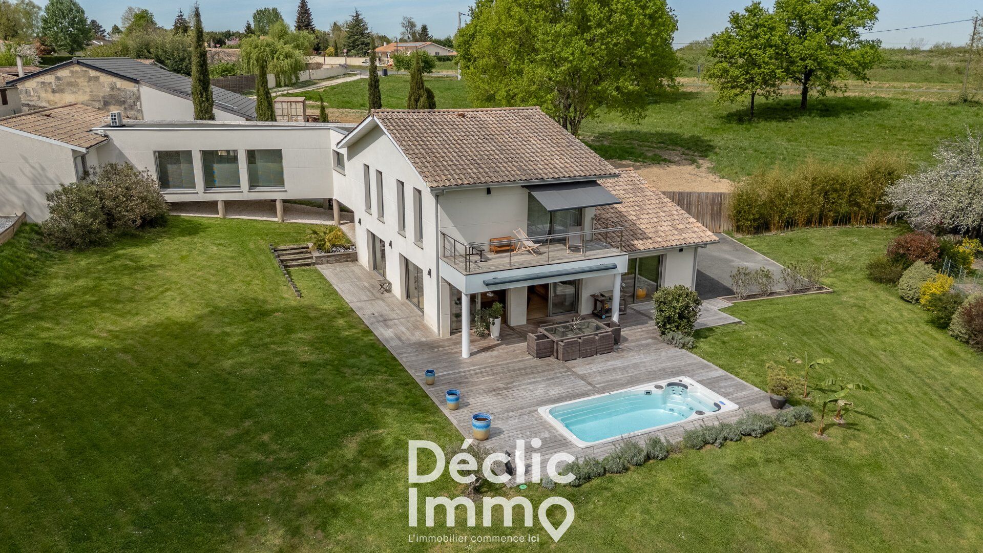 Villa / Maison  T6 à vendre Fargues-Saint-Hilaire 33370