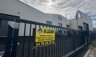 Local industriel  740 m² à louer à Saint-Baldoph (73190)