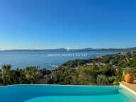 À VENDRE VILLA DE CHARME 5 PIÈCES 150M² 3 CHAMBRES PISCINE 3 GARAGES BOULODROME — photo 2
