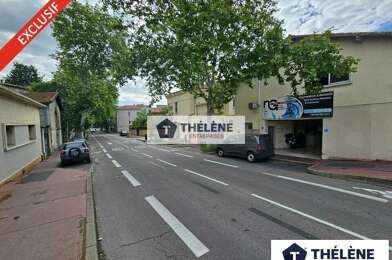 Commerce  550000 €