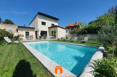 Maison 5 pièces 498000 €