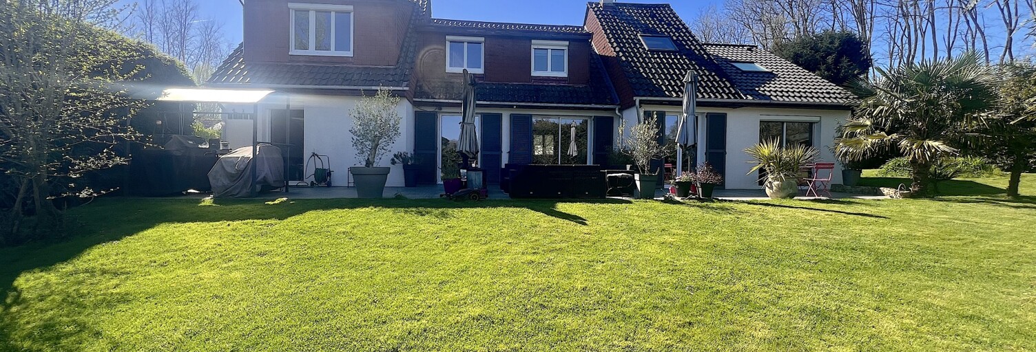 Maison 8 Pièces 214 m² à vendre à Lésigny (77150)