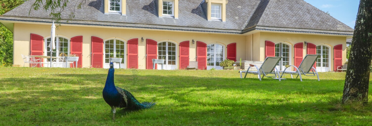 Maison 10 Pièces 321 m² à vendre à Dirinon (29460)