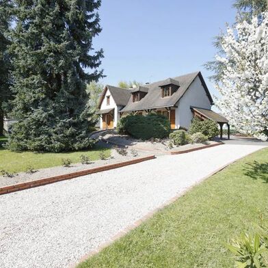 Maison 9 pièces 369600 €