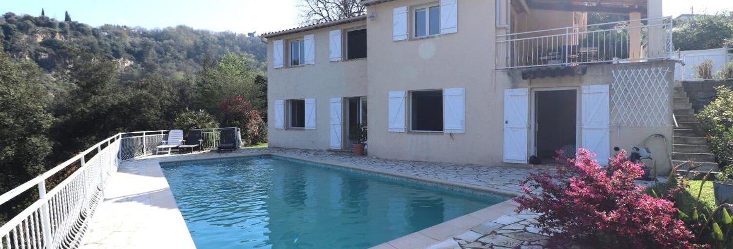 Maison 5 Pièces 136 m² à vendre à Contes (06390)