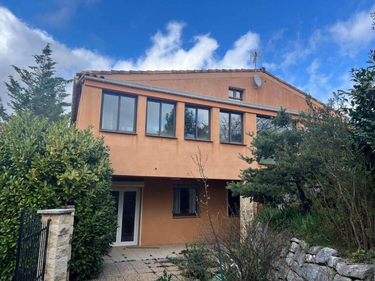 Maison À Vendre — photo 1