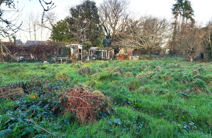 Terrain constructible d'env. 1000 m2, commodités à pied — photo 2