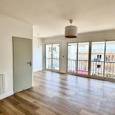 Appartement 2 pièces 304500 €