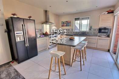 Maison 7 pièces 272000 €