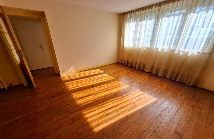 Appartement + double box + cave — photo 2