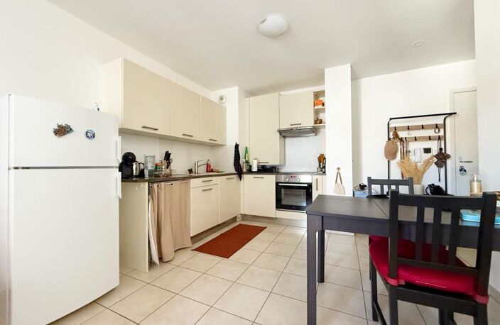 CENTRE VILLE - Appartement T2 de 45 m² — photo 3