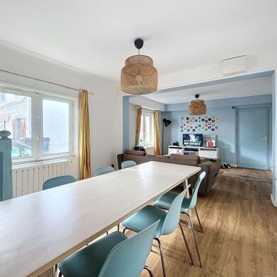 Maison 7 pièces 450000 €