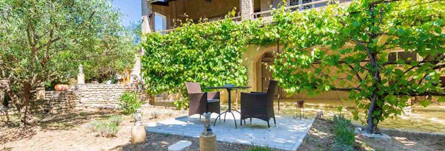 Maison 7 Pièces 165 m² à vendre à Gargas (84400)