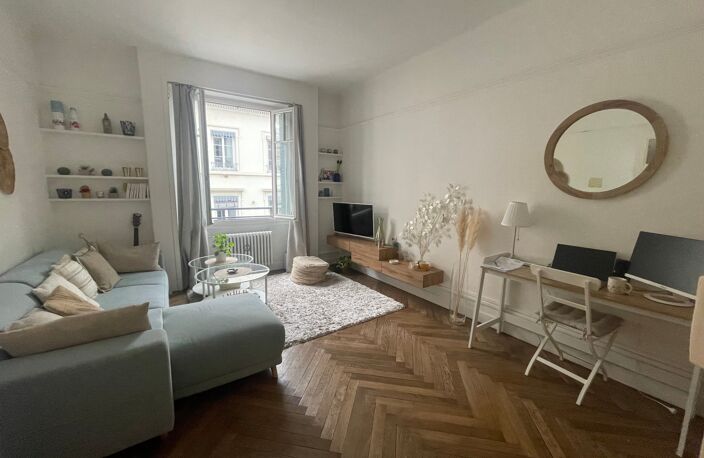 Vente appartement 3 pièces 61 m² Lyon 3 (69003) — photo 2