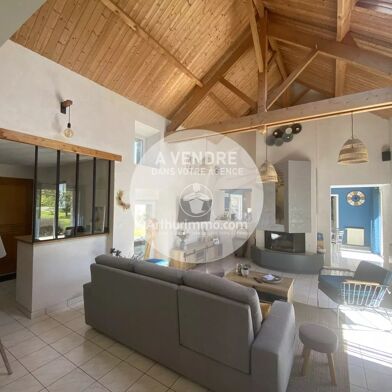 Maison 8 pièces 412700 €