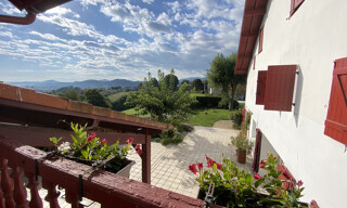 Maison 12 Pièces 380 m² à vendre à Hasparren (64240)