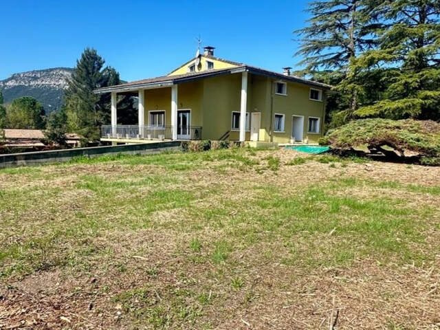 MAISON 154 M2 SUR UNE PARCELLE DE 3800 M2 — photo du bien