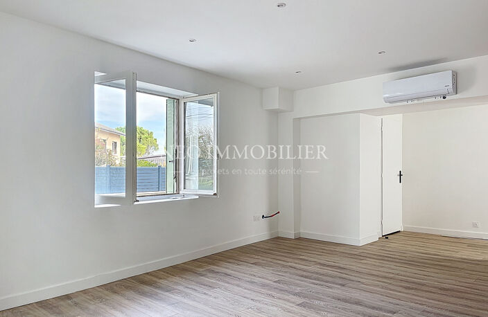 MAISON DE VILLE / 3 CHAMBRES/ SUITE PARENTALE / DEUX PLACES — photo 5