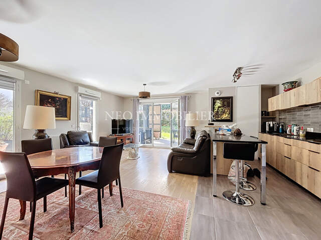 Appartement T3 en rez-de-jardin à Tassin-la-Demi-Lune / — photo du bien