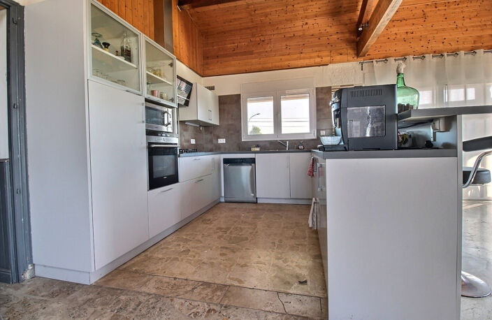 À vendre - Bel appartement familial dans maison en copropriét... — photo 2