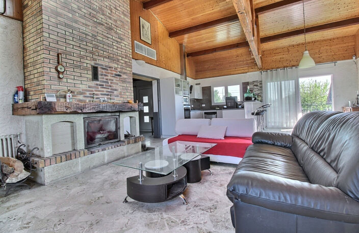 À vendre - Bel appartement familial dans maison en copropriét... — photo 3