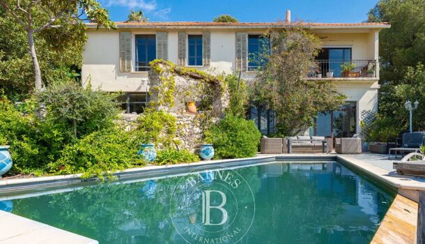 Villa / Maison 8 pièces  à vendre Marseille 7eme 13007