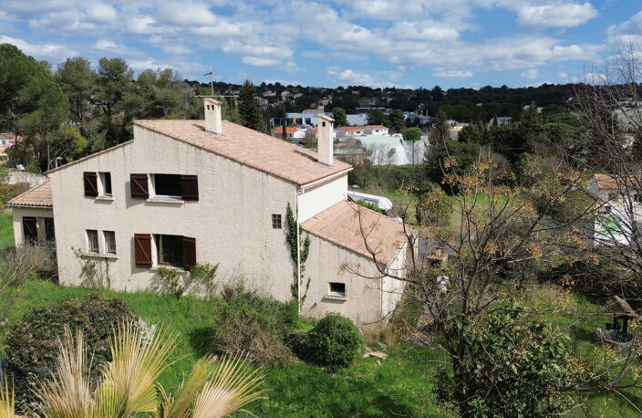 Maison T6 de 158m2 sur une parcelle dominante de 945m2 — photo 3